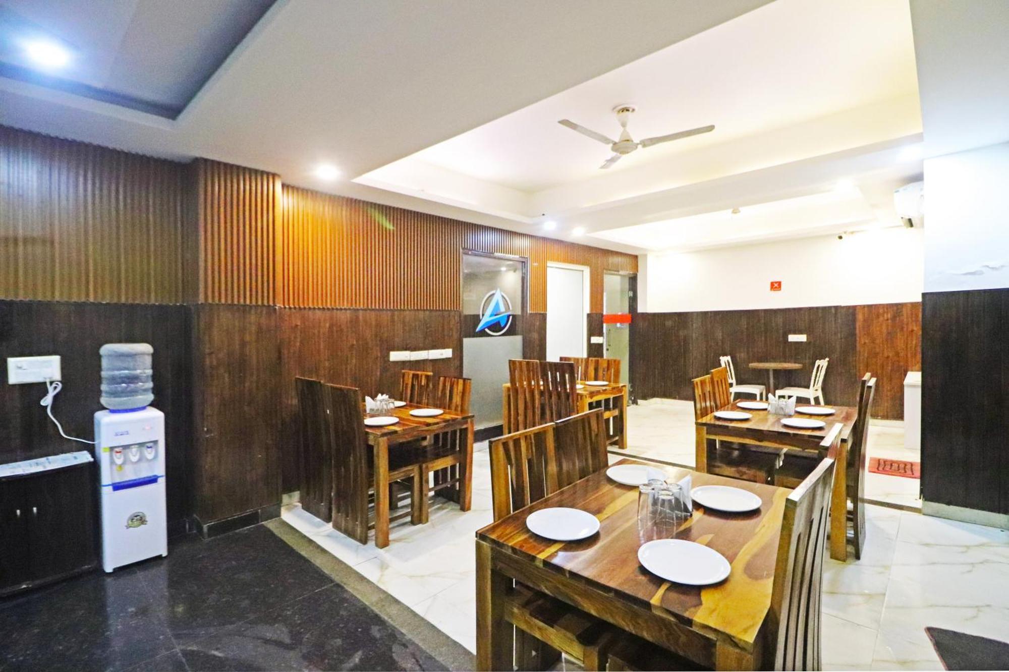 Hotel Mayda Prime Near Delhi Airport Nuova Delhi Esterno foto