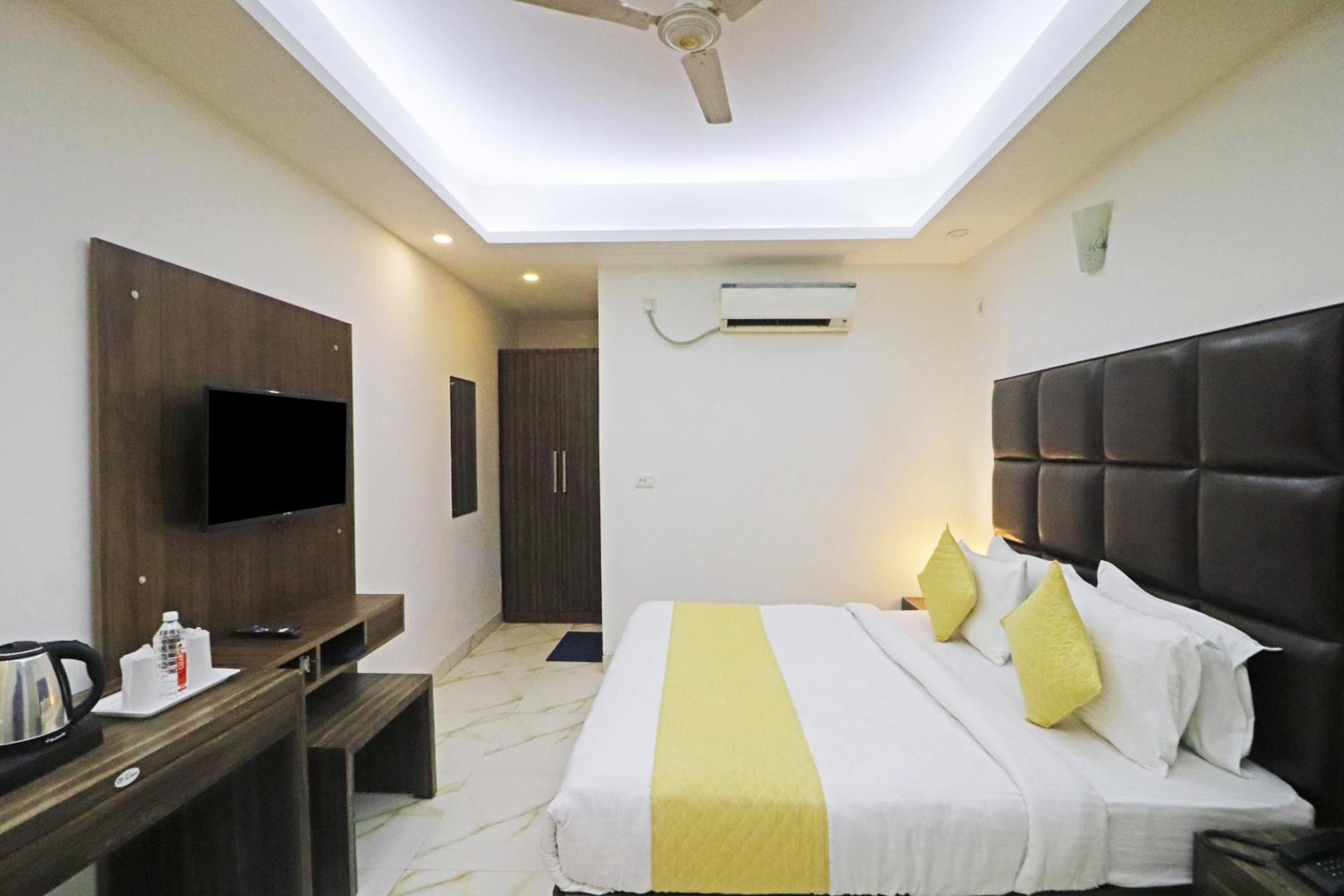 Hotel Mayda Prime Near Delhi Airport Nuova Delhi Esterno foto