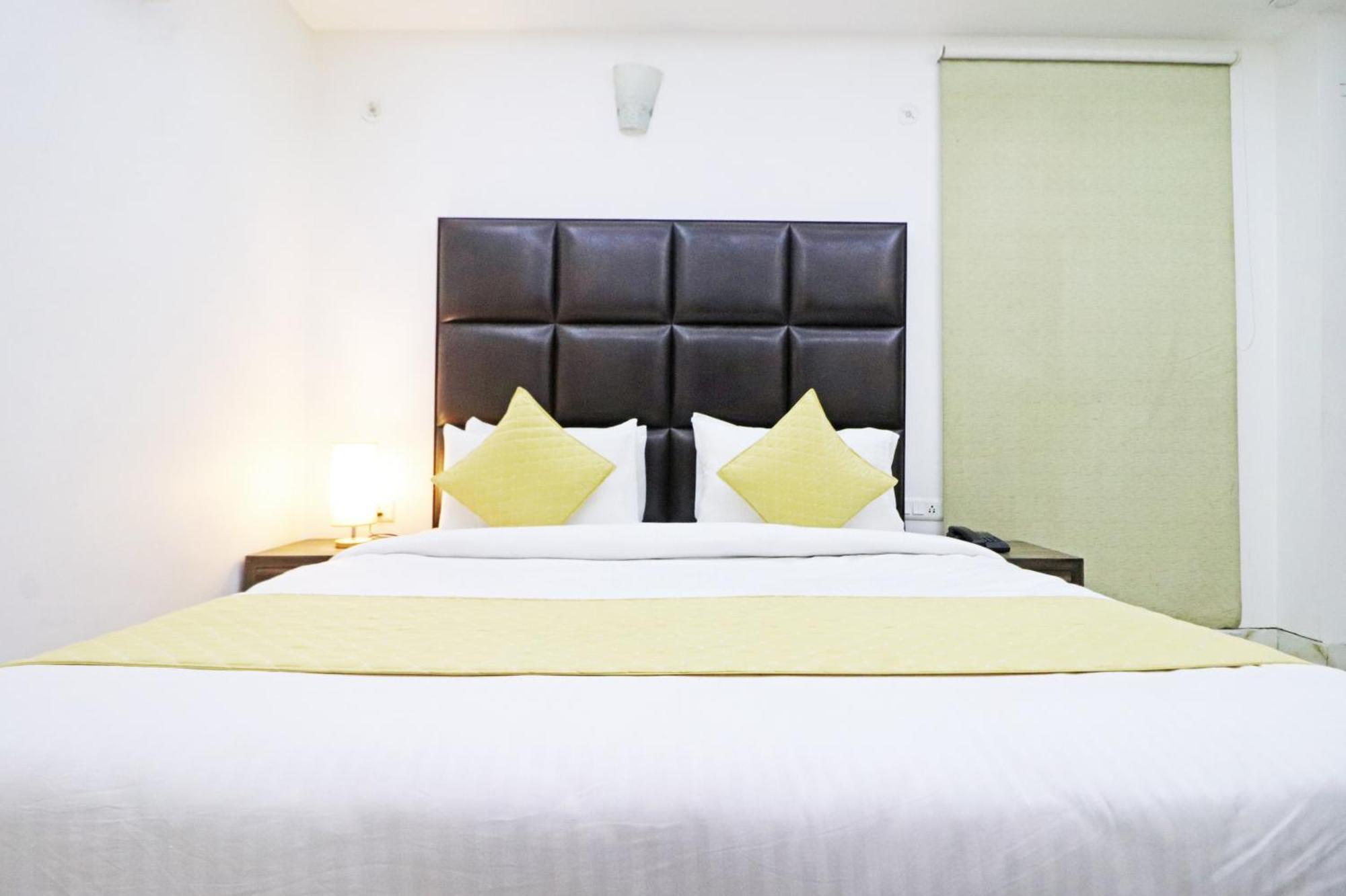 Hotel Mayda Prime Near Delhi Airport Nuova Delhi Esterno foto