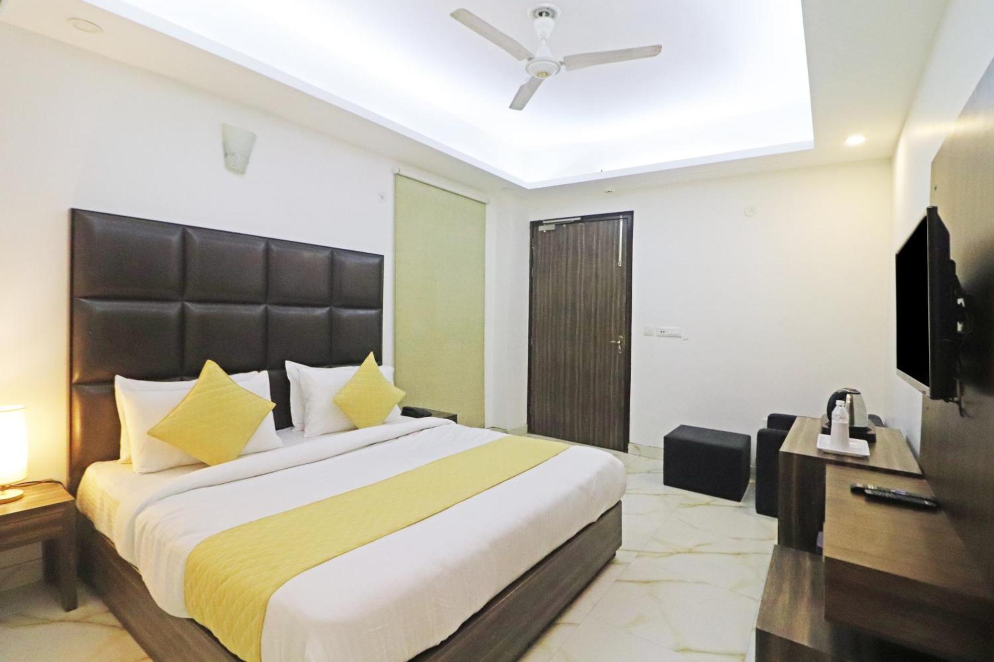 Hotel Mayda Prime Near Delhi Airport Nuova Delhi Esterno foto