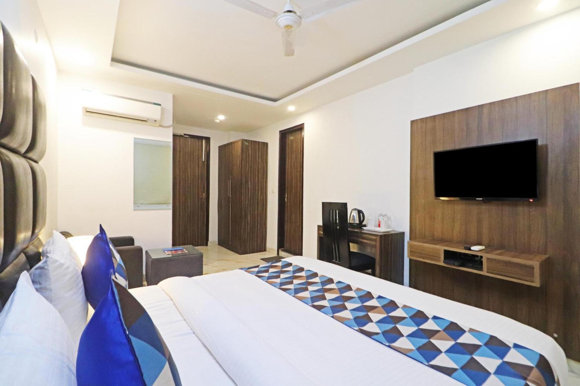 Hotel Mayda Prime Near Delhi Airport Nuova Delhi Esterno foto