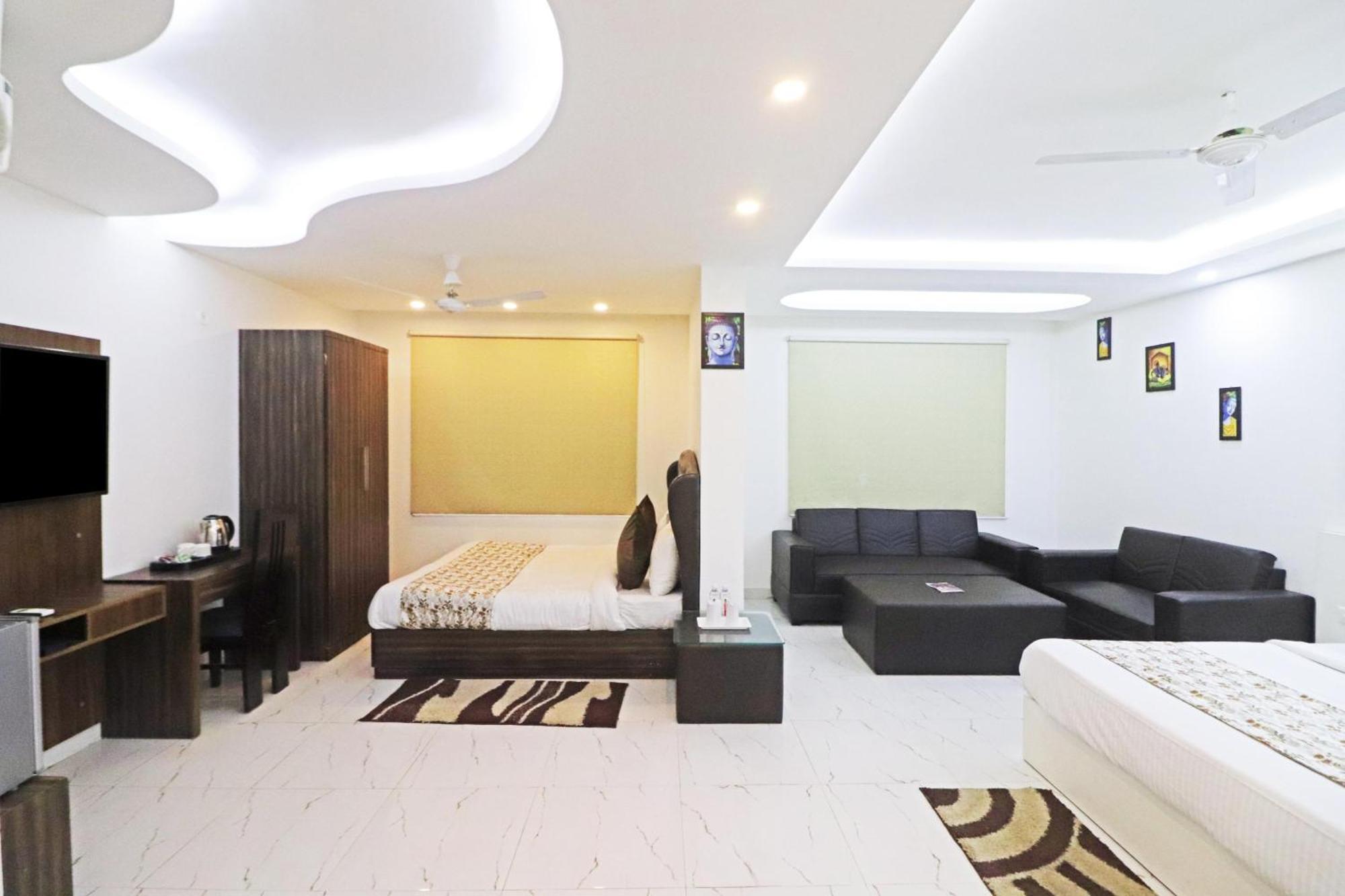 Hotel Mayda Prime Near Delhi Airport Nuova Delhi Esterno foto