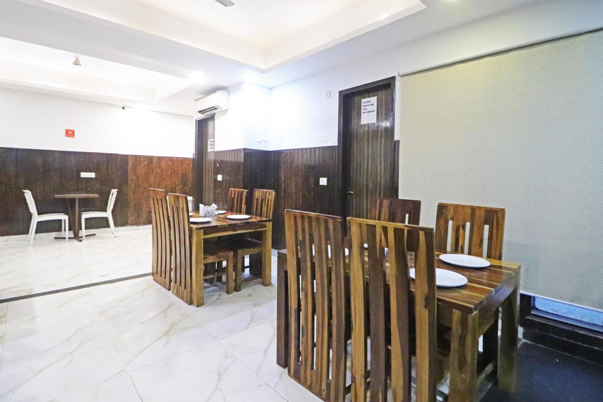 Hotel Mayda Prime Near Delhi Airport Nuova Delhi Esterno foto